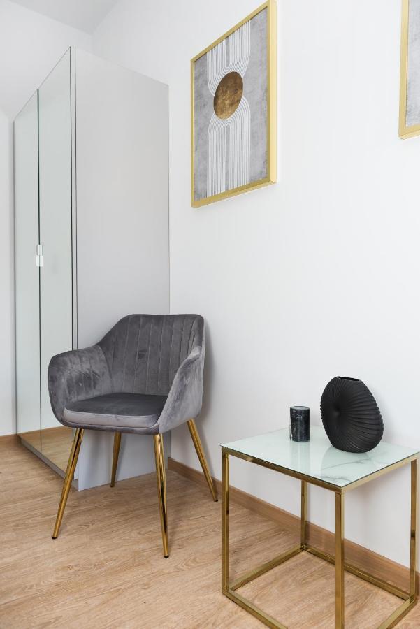 Gallery 7 - Apartment 3 Krakkó Kültér fotó